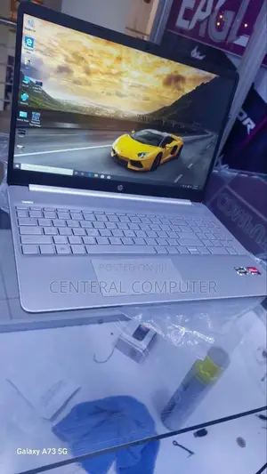 New Laptop HP 16GB AMD Ryzen 5 SSD 512GB