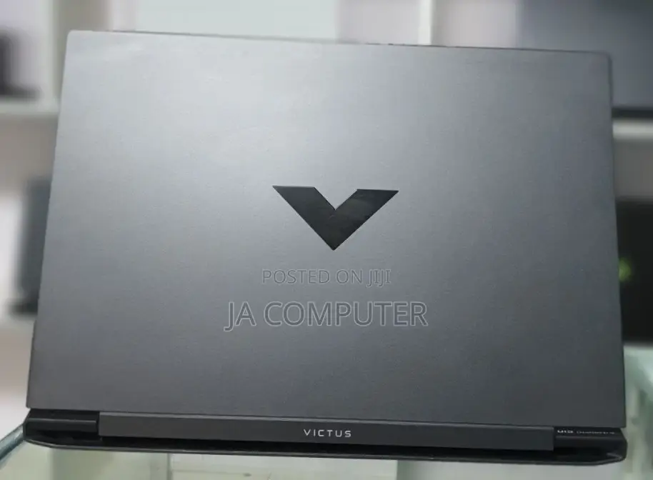 New Laptop HP Victus 16 16GB Intel Core I7 SSD 512GB
