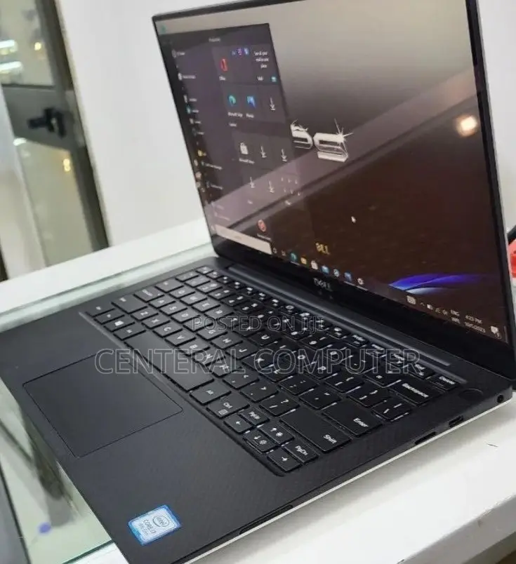 New Laptop Dell XPS 13 9320 16GB Intel Core I7 SSD 512GB