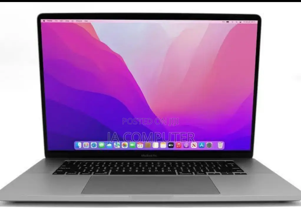 New Laptop Apple MacBook Pro 2015 16GB Intel Core I7 SSD 512GB