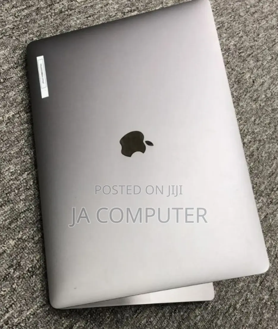 New Laptop Apple MacBook Pro 2015 16GB Intel Core I7 SSD 512GB