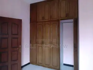 4bdrm Villa in Ayat Compound Modern, Bole for sale