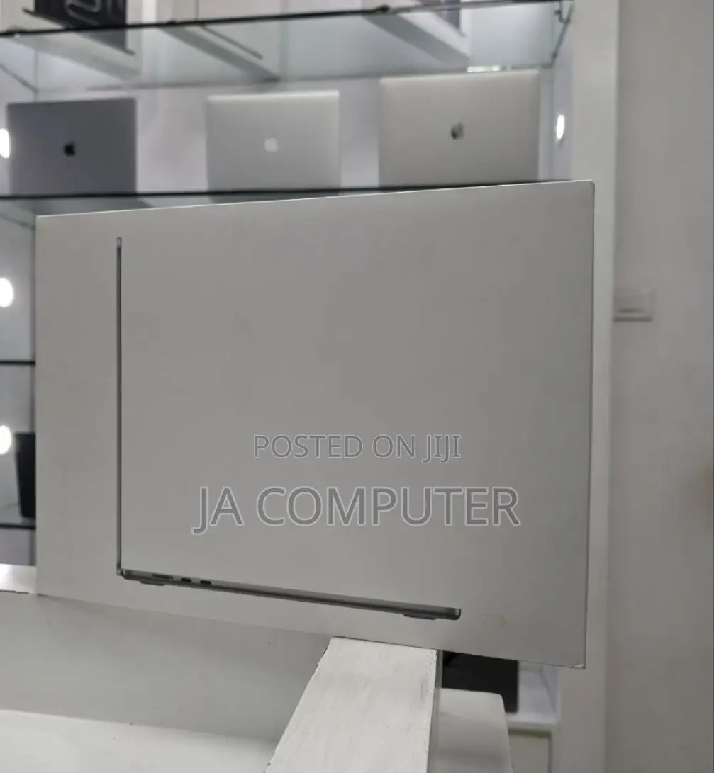 New Apple MacBook Pro 2023 M3 Pro 16-Inch 8GB Apple M3 Pro SSD 512GB