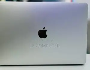 New Laptop Apple MacBook Pro 2022 M2 8GB Apple M2 SSD 256GB