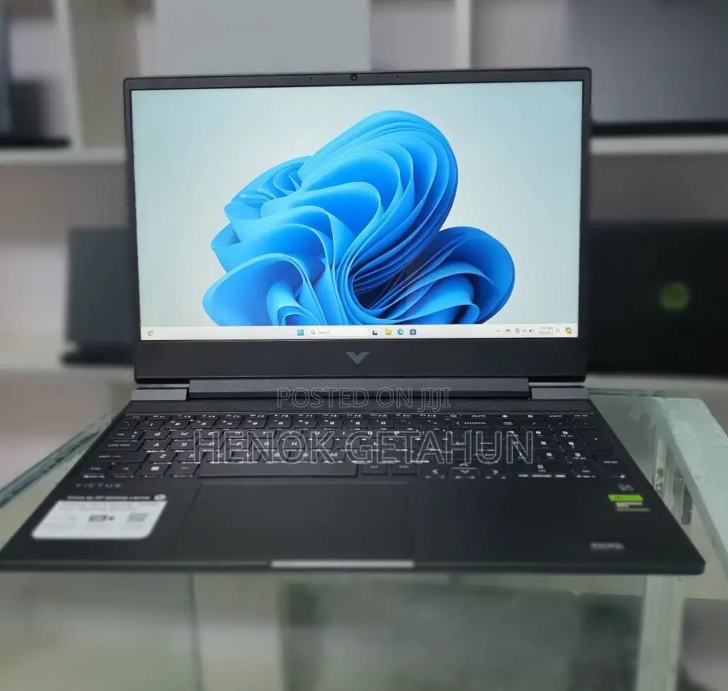 New Laptop HP Victus 16 16GB Intel Core I7 SSD 512GB
