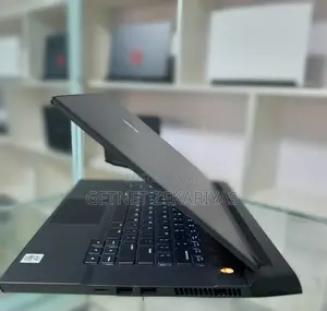 New Laptop Lenovo Legion 7 16GB AMD Ryzen 7 SSD 1T