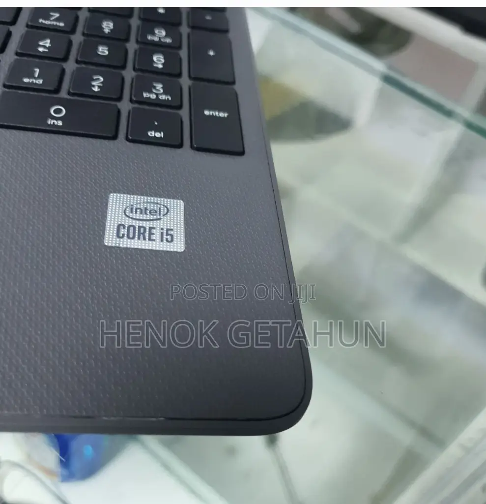 New Laptop HP Stream Notebook 8GB Intel Core I5 HDD 1T