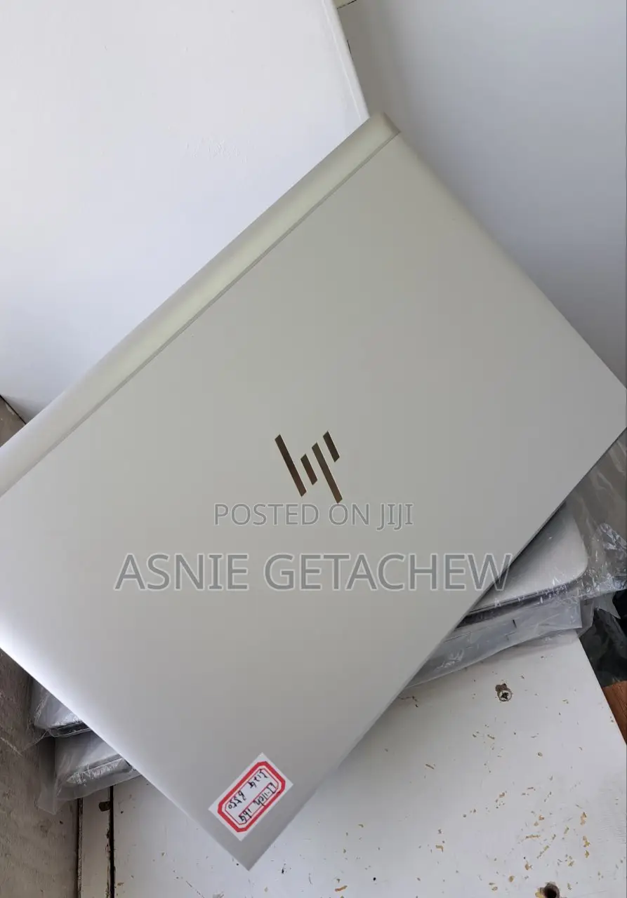 New Laptop HP EliteBook 840 G8 16GB Intel Core I7 SSD 512GB