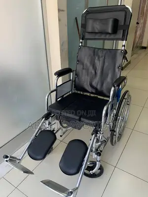 Wheelchair<¥Multifunctional¥÷Wheelchair<•Wheelchair>°Commode