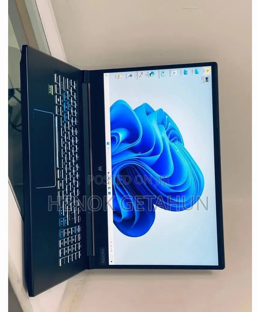 New Laptop Acer Predator Helios 300 16GB Intel Core i9 SSD 512GB