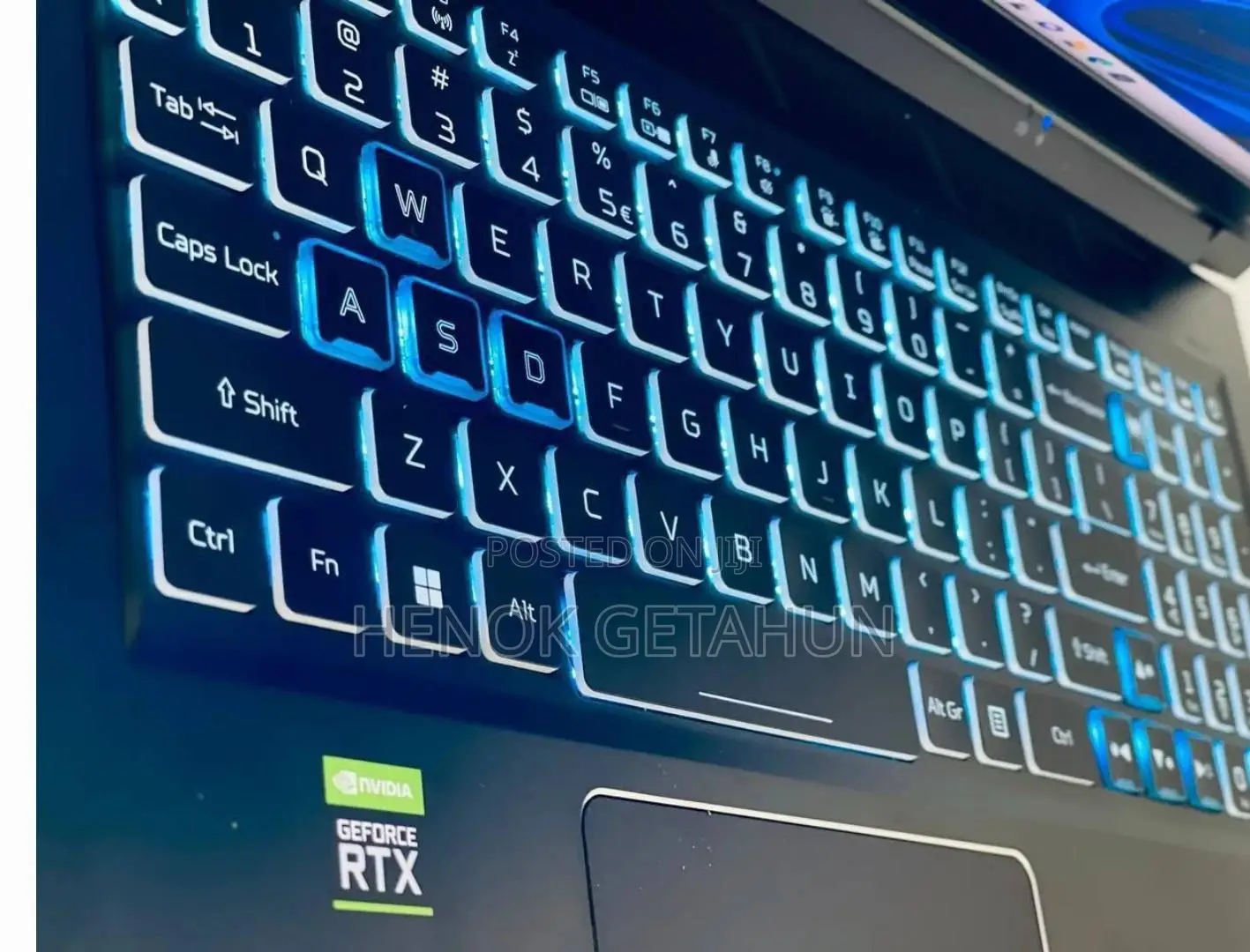 New Laptop Acer Predator Helios 300 16GB Intel Core i9 SSD 512GB