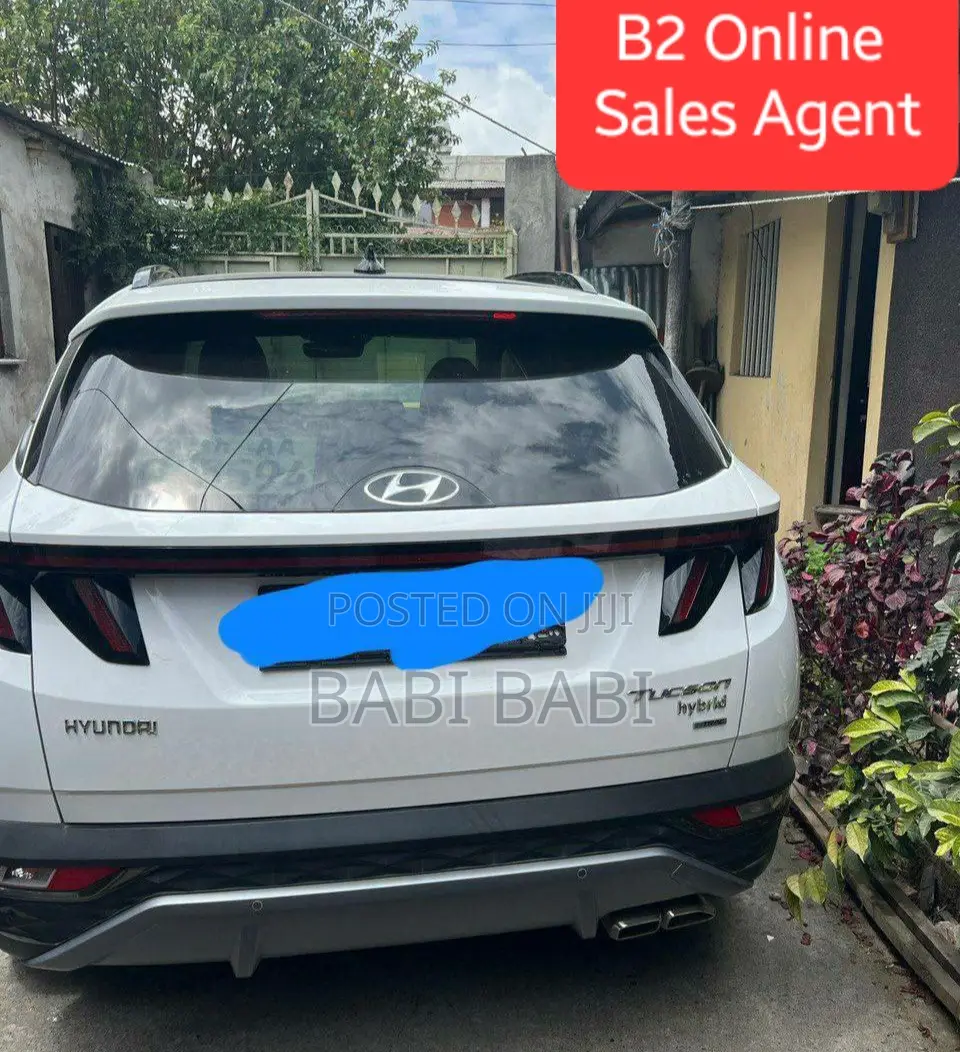 Hyundai Tucson 2023 White