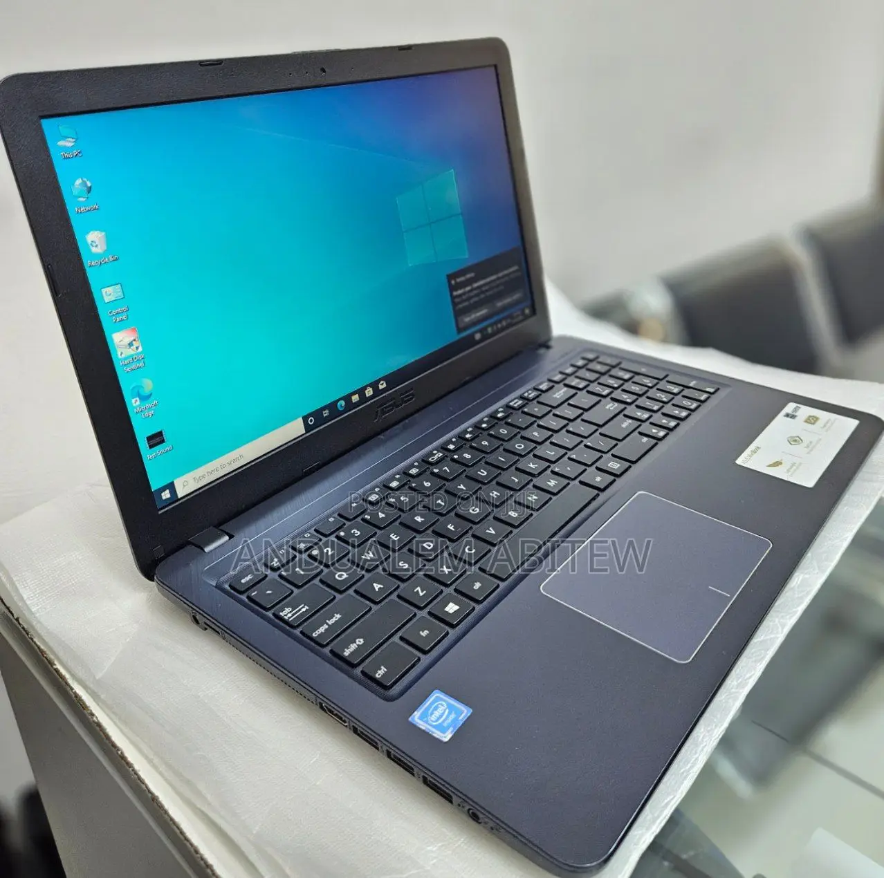 New Laptop Asus VivoBook 15 X505BA 4GB Intel Pentium HDD 500GB