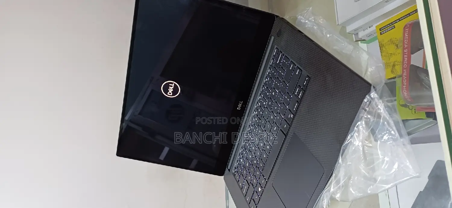 New Laptop Dell XPS 15 16GB Intel Core I7 SSD 512GB