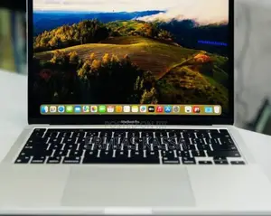 New Laptop Apple MacBook Pro 2022 M2 8GB Apple M2 SSD 256GB