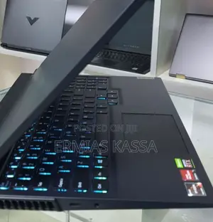New Laptop Lenovo Legion 5 16GB AMD Ryzen 7 SSD 1T
