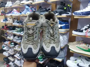 Colombia High Master Quality Luxurious Sneakers Shoes for U