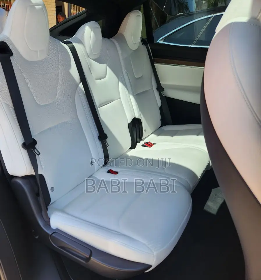 New Tesla Model Y 2023 White