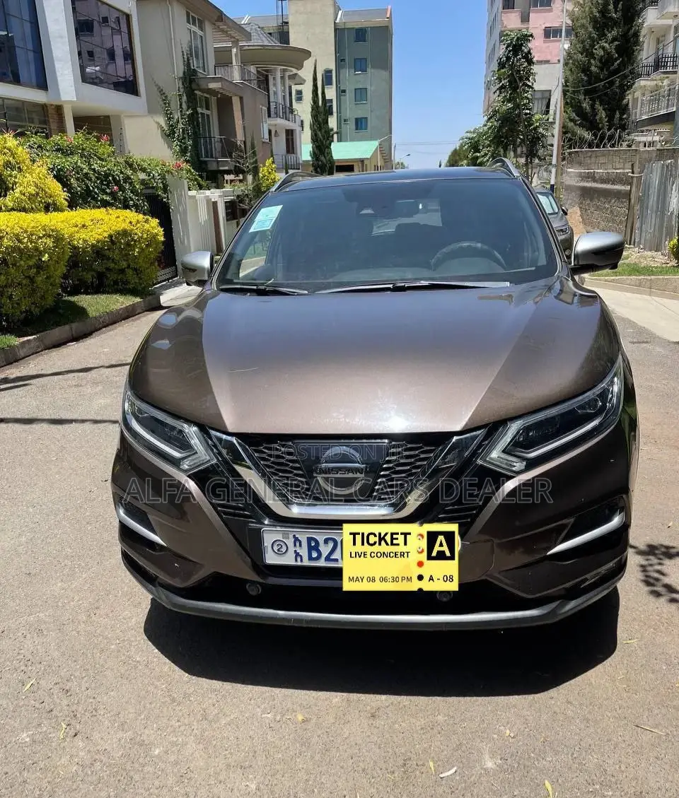 Nissan Qashqai 2018 Brown