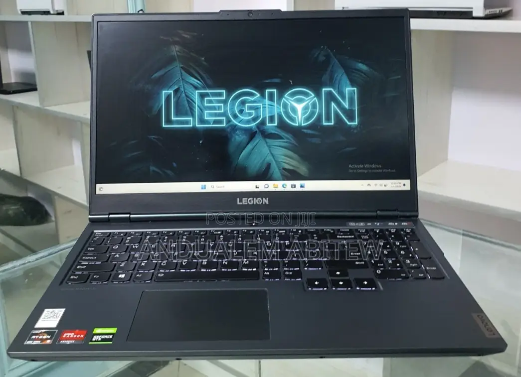 New Laptop Lenovo Legion 5 16GB AMD Ryzen 5 SSD 512GB
