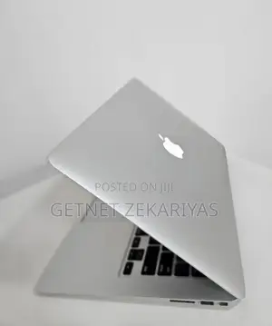 New Laptop Apple MacBook Air 2015 4GB Intel Core I5 SSD 128GB
