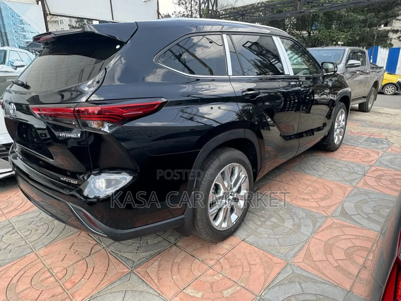 New Toyota Highlander Limited FWD 2024 Black