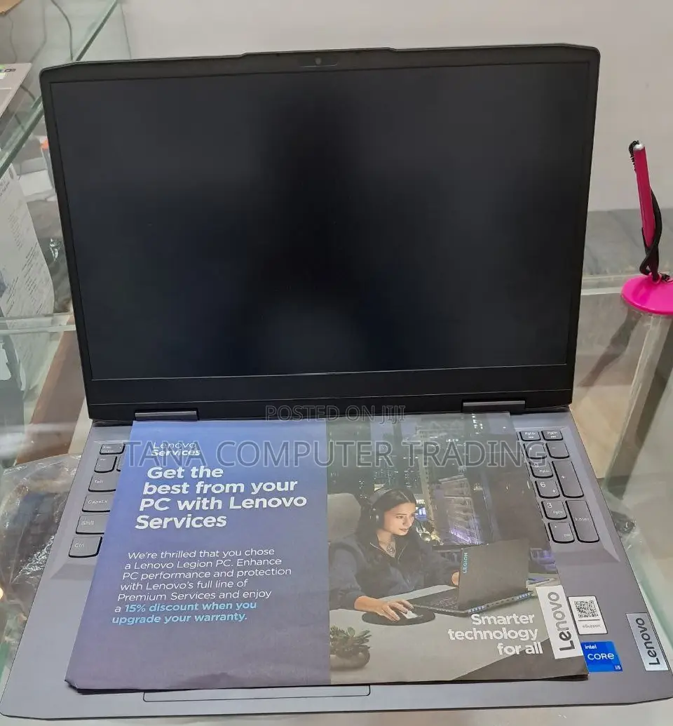 New Laptop Lenovo LOQ 15IRH8 16GB Intel Core I5 SSD 512GB
