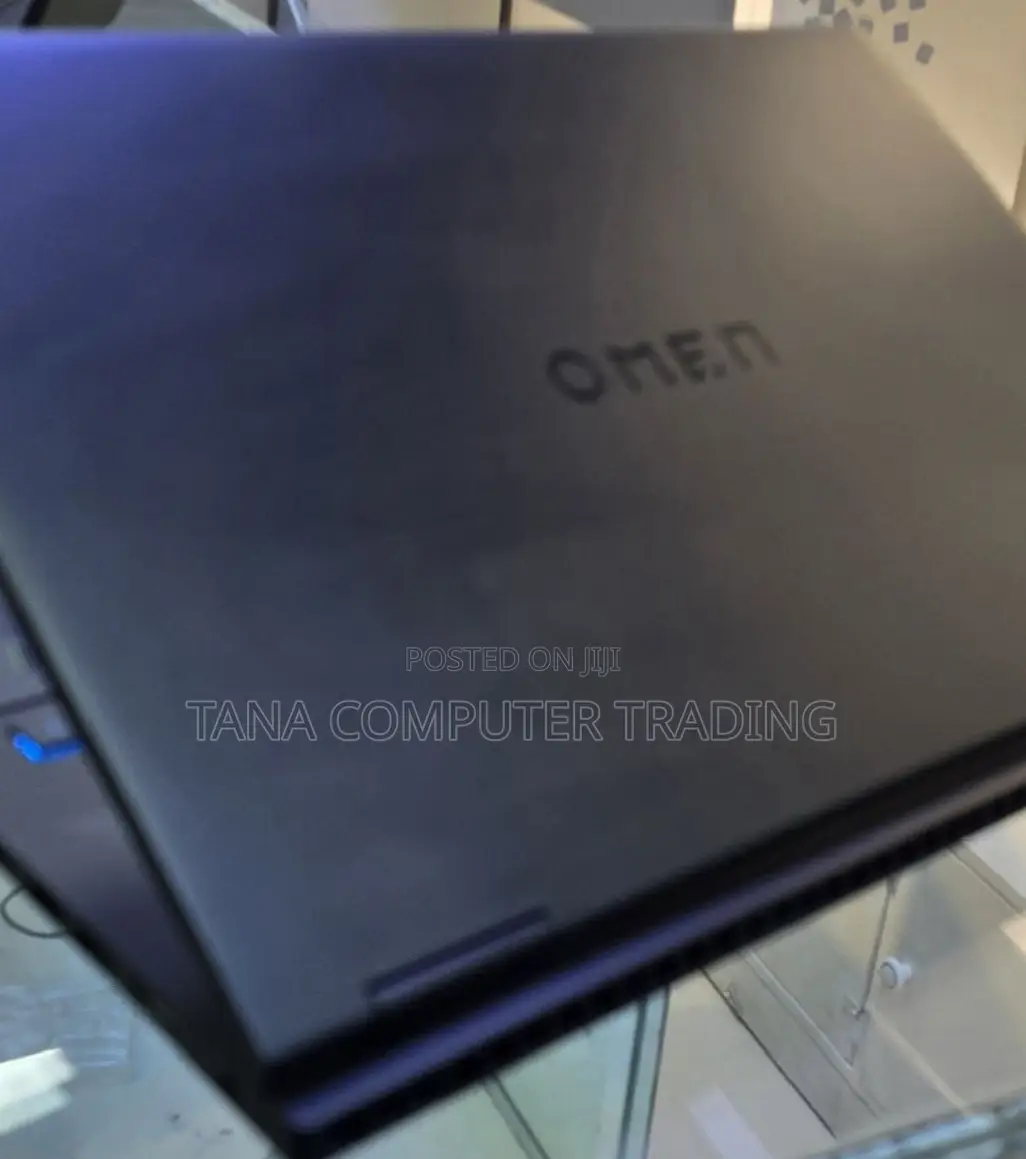 New Laptop HP Omen 17 16GB Intel Core I7 SSD 512GB