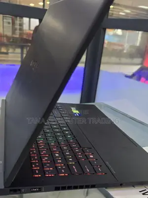 New Laptop HP Omen 17 16GB Intel Core I7 SSD 512GB