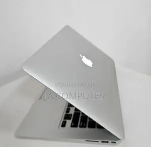 New Laptop Apple MacBook Air 2015 4GB Intel Core I5 SSD 128GB