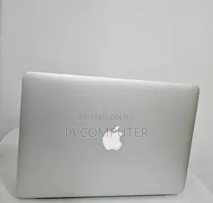New Laptop Apple MacBook Air 2015 4GB Intel Core I5 SSD 128GB
