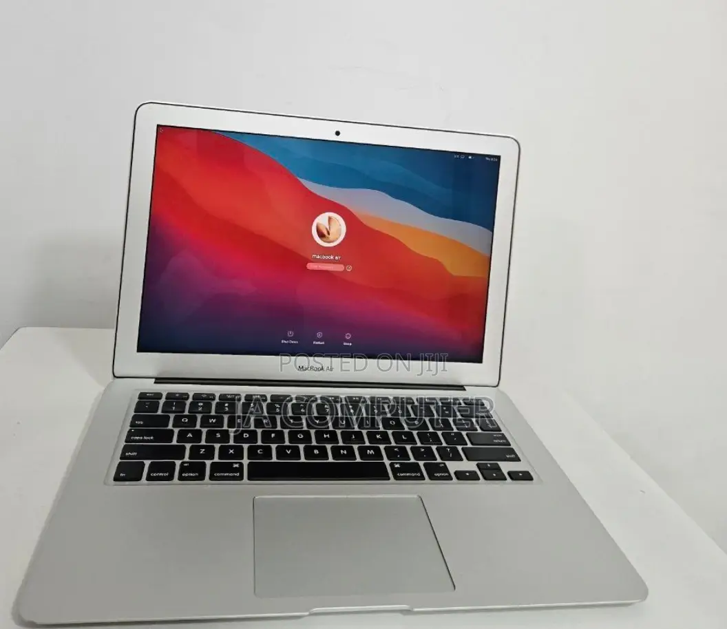 New Laptop Apple MacBook Air 2015 4GB Intel Core I5 SSD 128GB