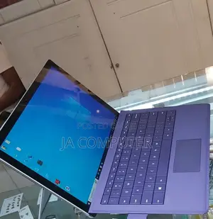 New Laptop Microsoft Surface 4GB Intel Core M SSD 128GB