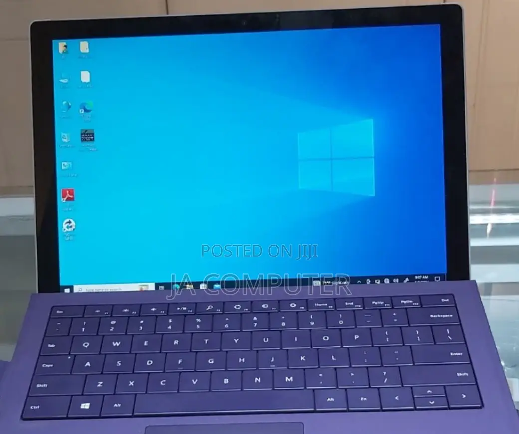 New Laptop Microsoft Surface 4GB Intel Core M SSD 128GB