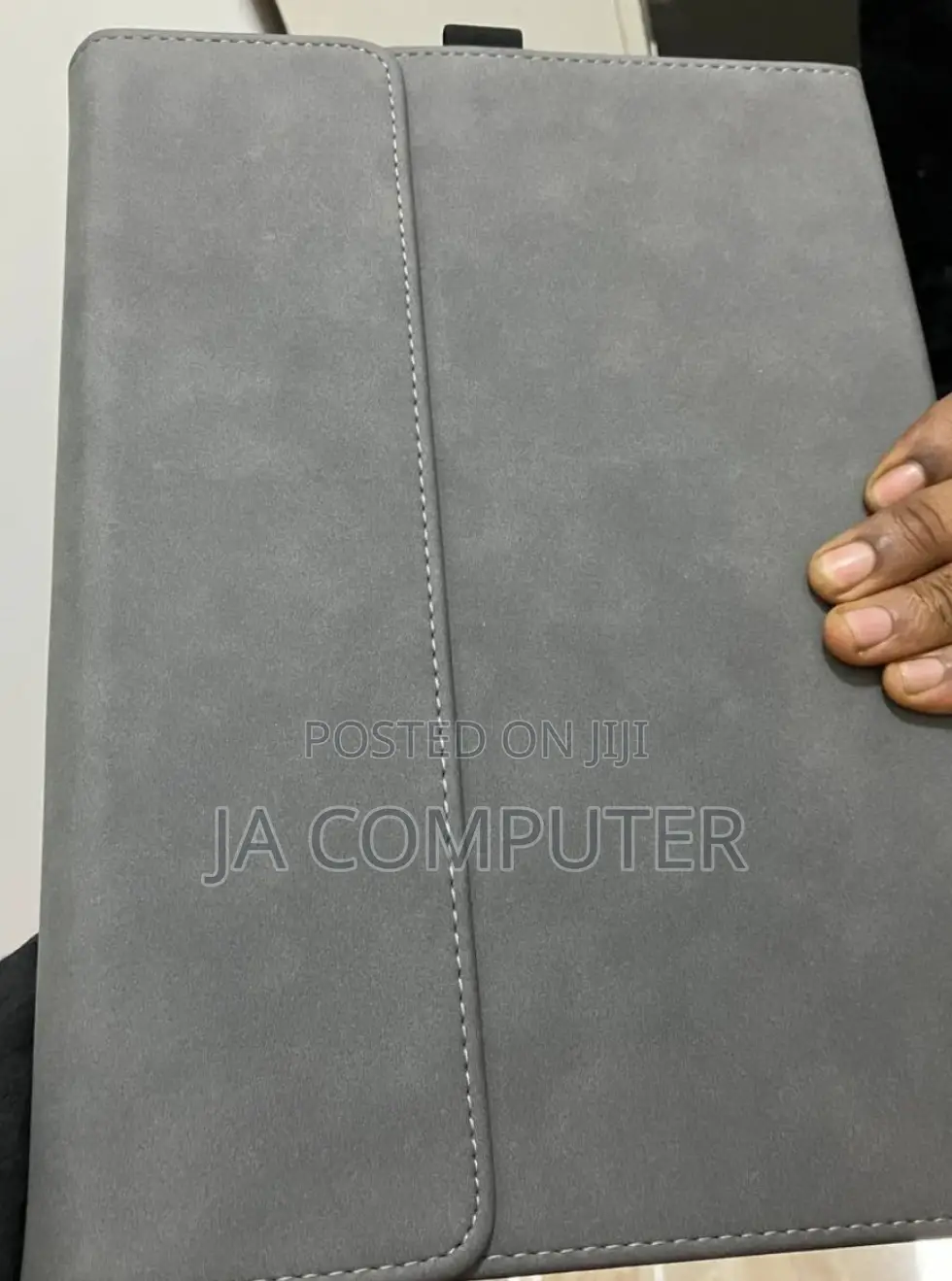 New Laptop Microsoft Surface 8GB Intel Core I5 SSD 128GB