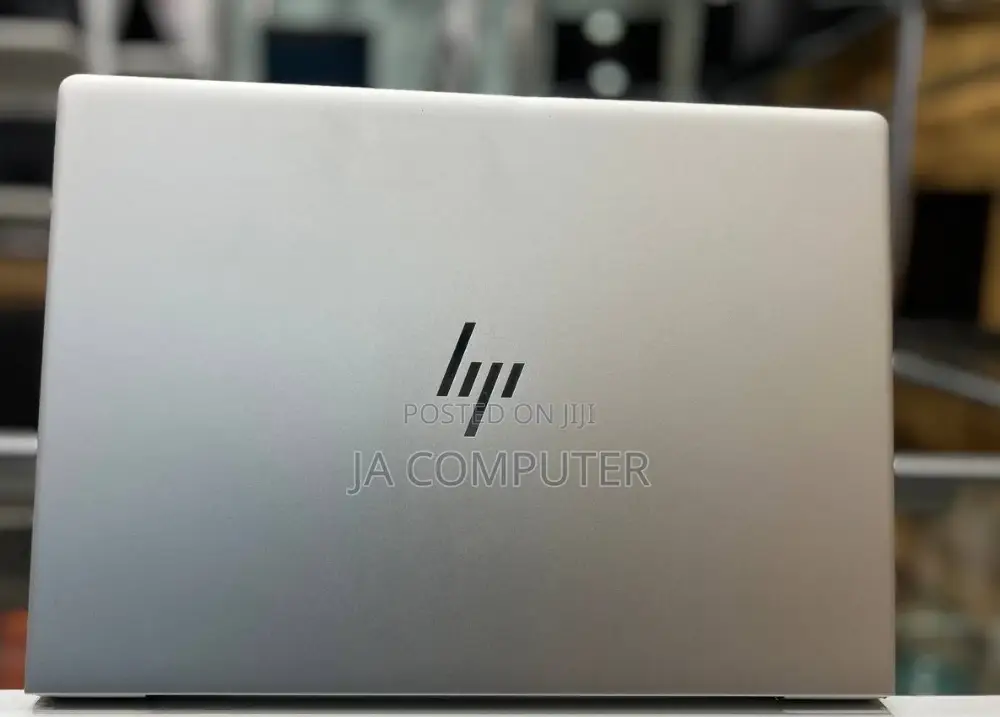 New Laptop HP Envy X360 8GB Intel Core I5 SSD 512GB