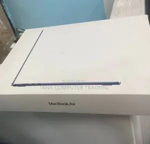 New Laptop Apple MacBook Air 2023 M2 8GB Apple M3 SSD 256GB