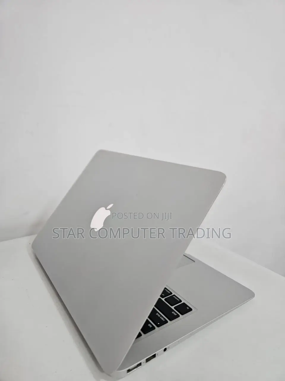 New Laptop Apple MacBook Air 2015 4GB Intel Core I5 SSD 128GB