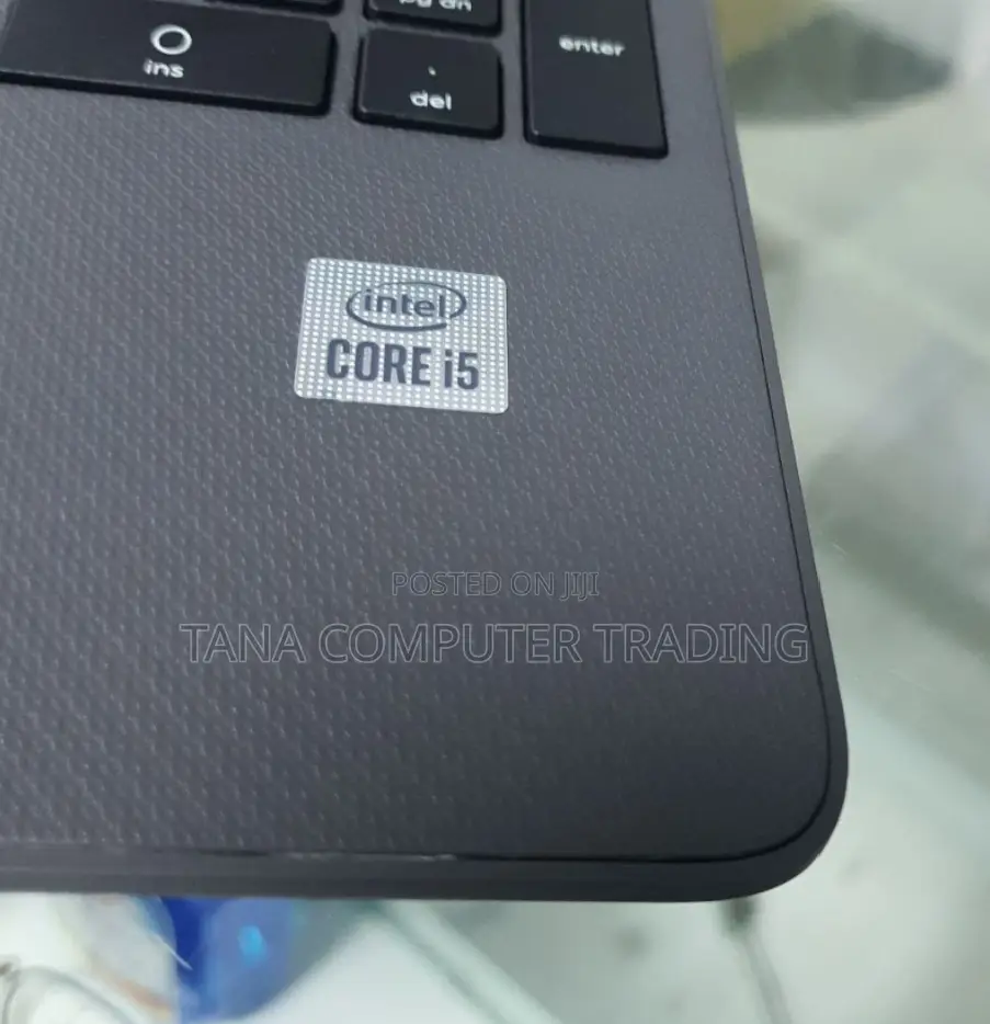 New Laptop HP Stream Notebook 8GB Intel Core I5 HDD 1T