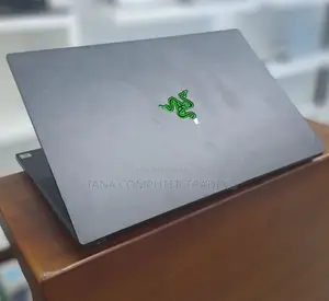 New Laptop Razer Blade Pro 16GB Intel Core I7 SSD 512GB