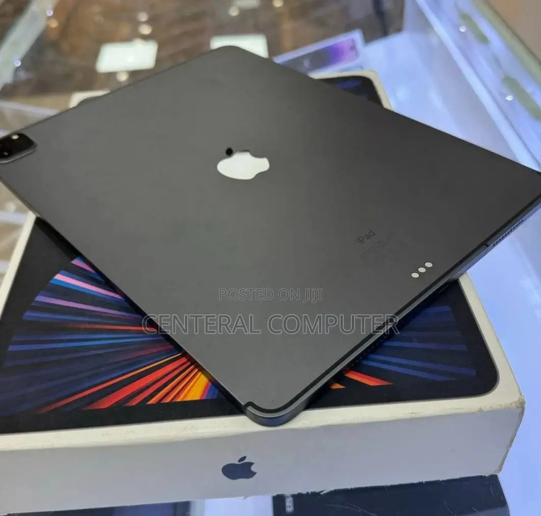 New Apple iPad Pro 12.9 (2021) 128 GB Gray