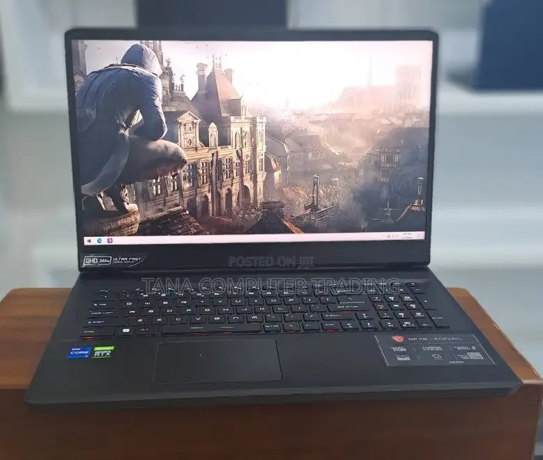 New Laptop MSI GP75 Leopard 16GB Intel Core I7 SSD 1T