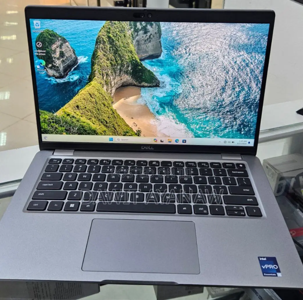 New Laptop Dell 16GB Intel Core I5 SSD 256GB