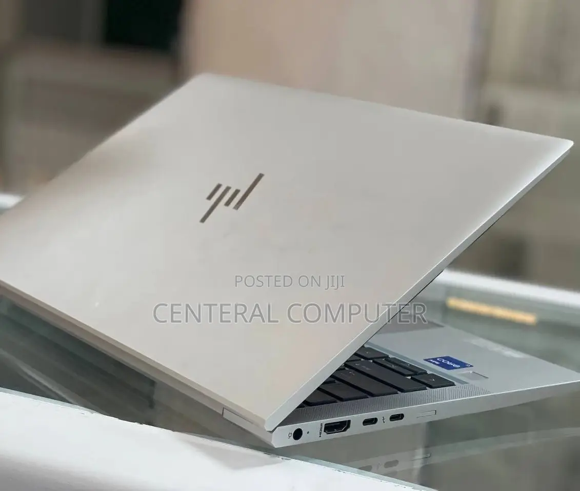 New Laptop HP 14z 16GB Intel Core I7 SSD 512GB