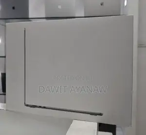 New Laptop Apple MacBook Pro 2023 M2 16GB Apple M3 SSD 512GB