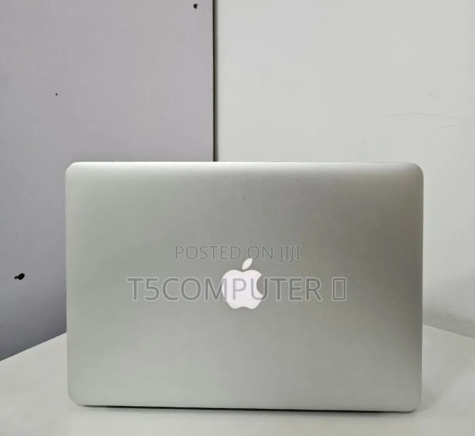 New Laptop Apple MacBook Air 2017 8GB Intel Core I5 SSD 256GB