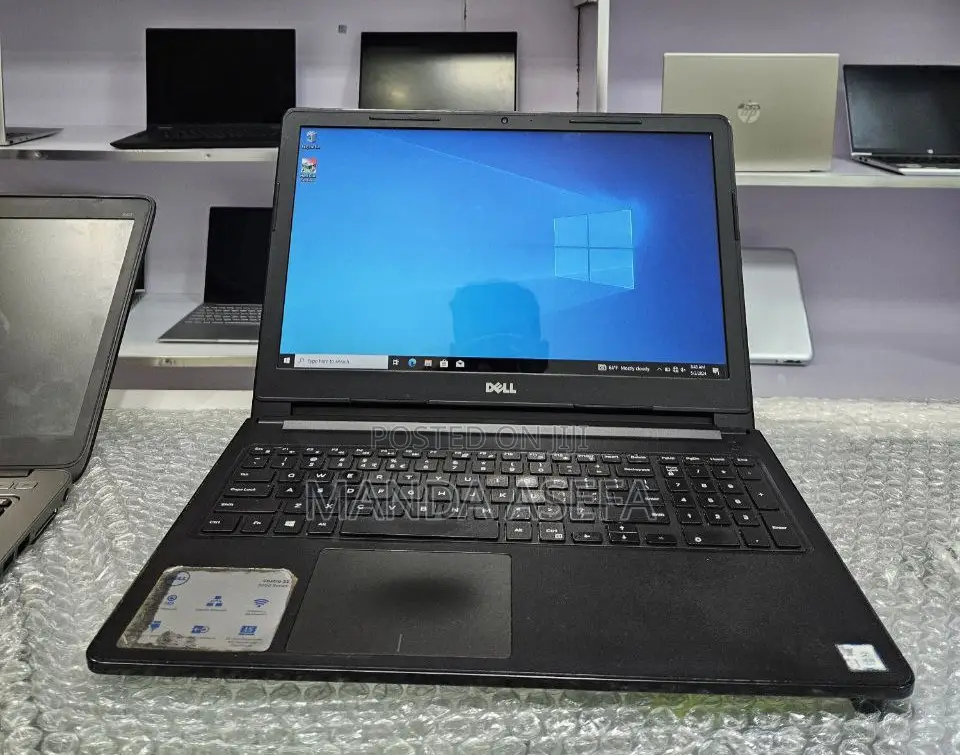 New Laptop Dell Inspiron 15 3000 8GB Intel Core I5 HDD 1T