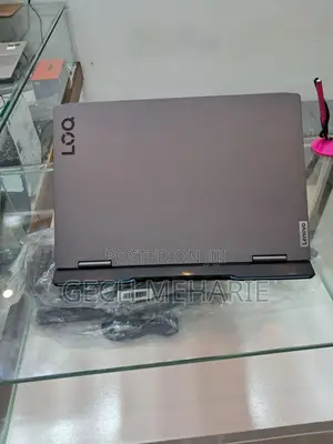 New Laptop Lenovo LOQ 15IRH8 16GB Intel Core I5 SSD 512GB