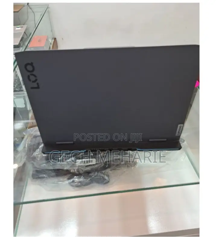 New Laptop Lenovo LOQ 15IRH8 16GB Intel Core I5 SSD 512GB