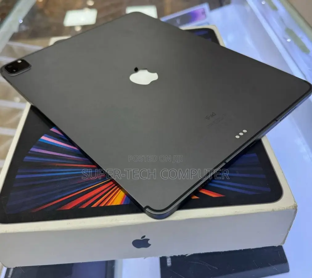 New Apple iPad Pro 12.9 (2021) 128 GB Gray